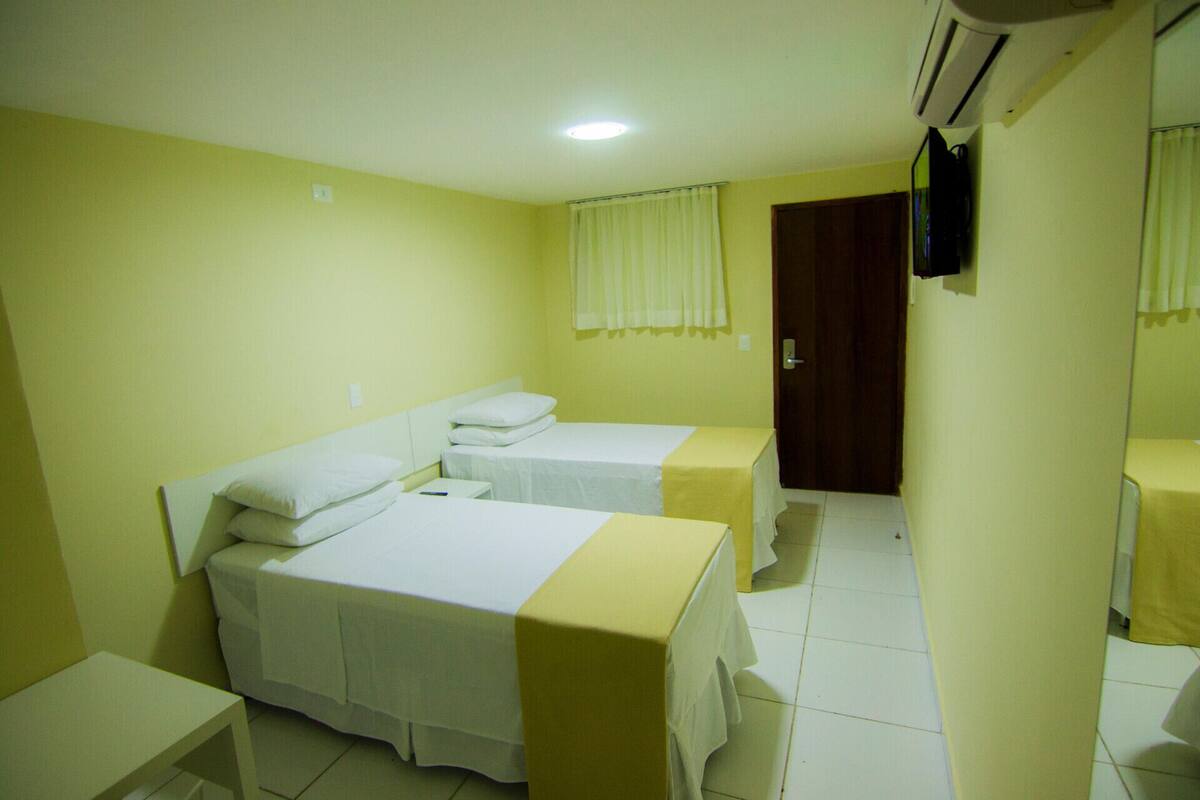 Desk, WiFi (free), bed sheets