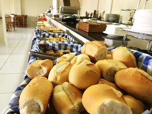 Breakfast area - Confortel Executive (Campina Grande)