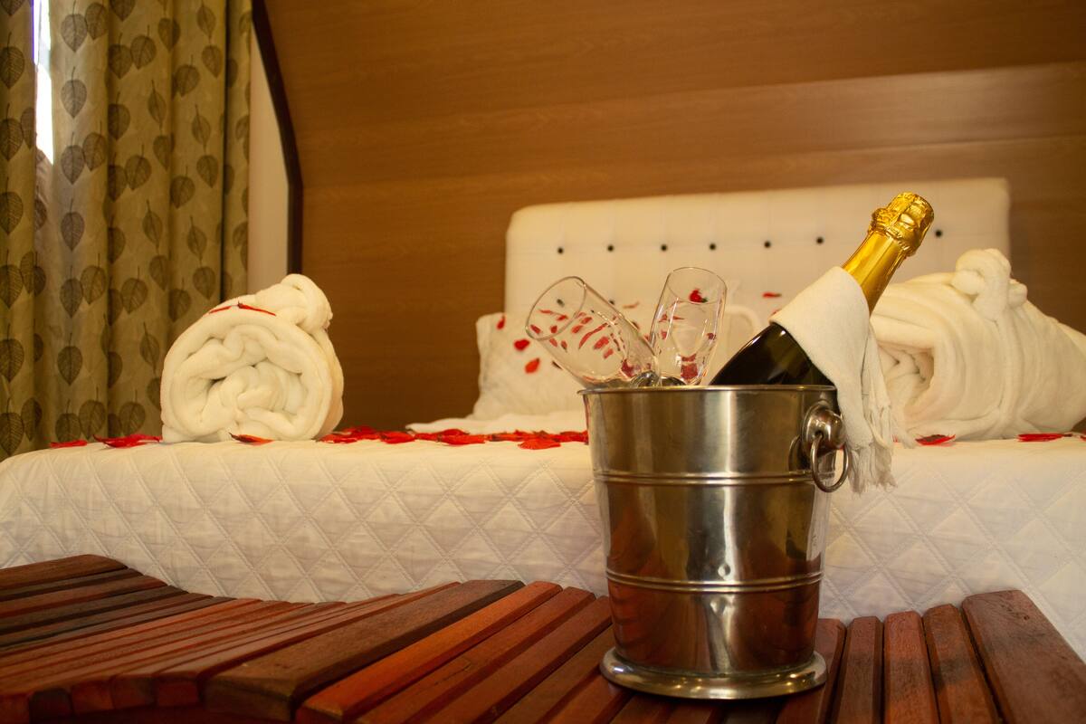 CHALE NUPCIAL | Minibar, blackout curtains, iron/ironing board, free WiFi