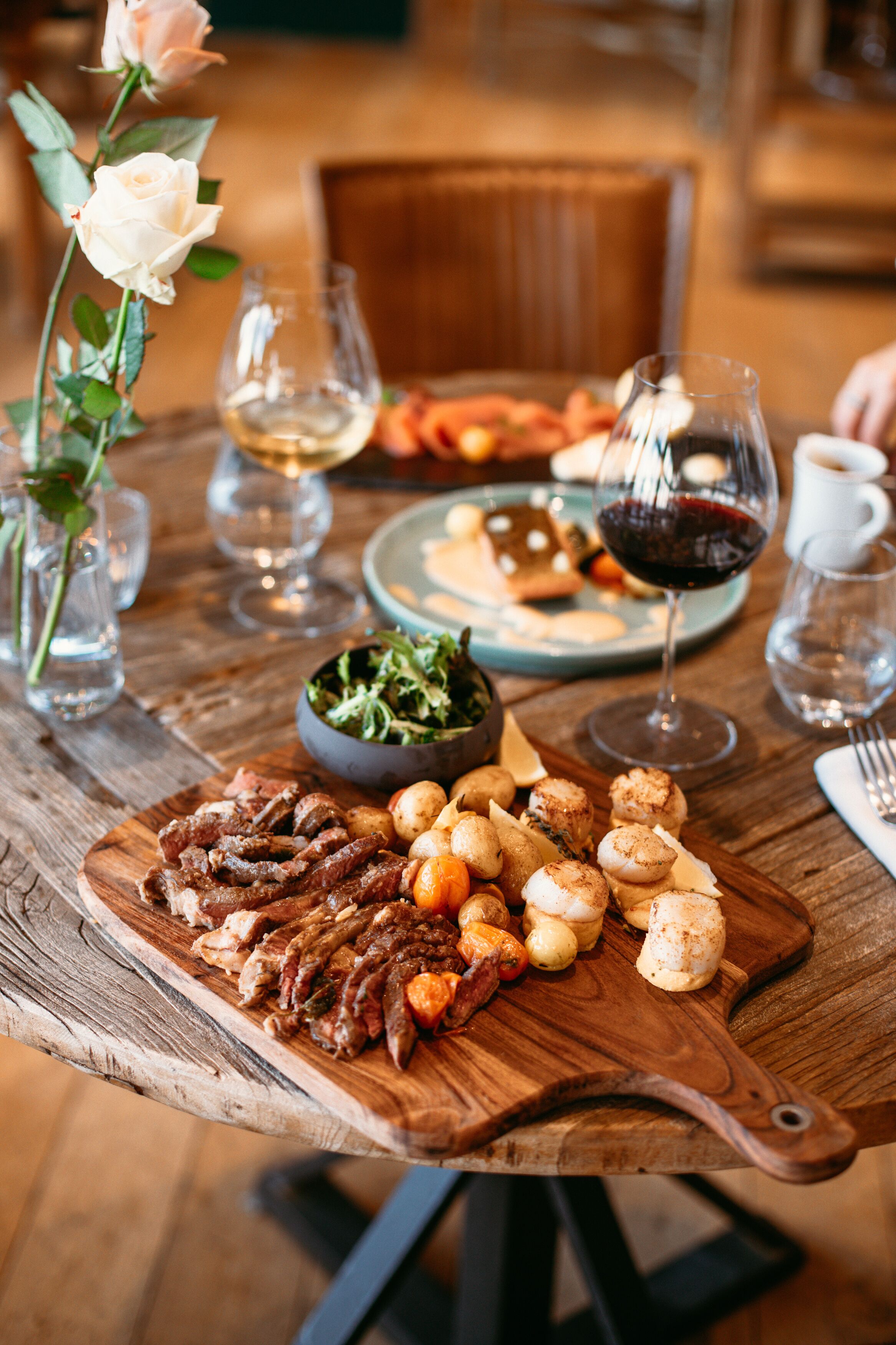 breakfast, lunch, dinner served; french cuisine, sea views