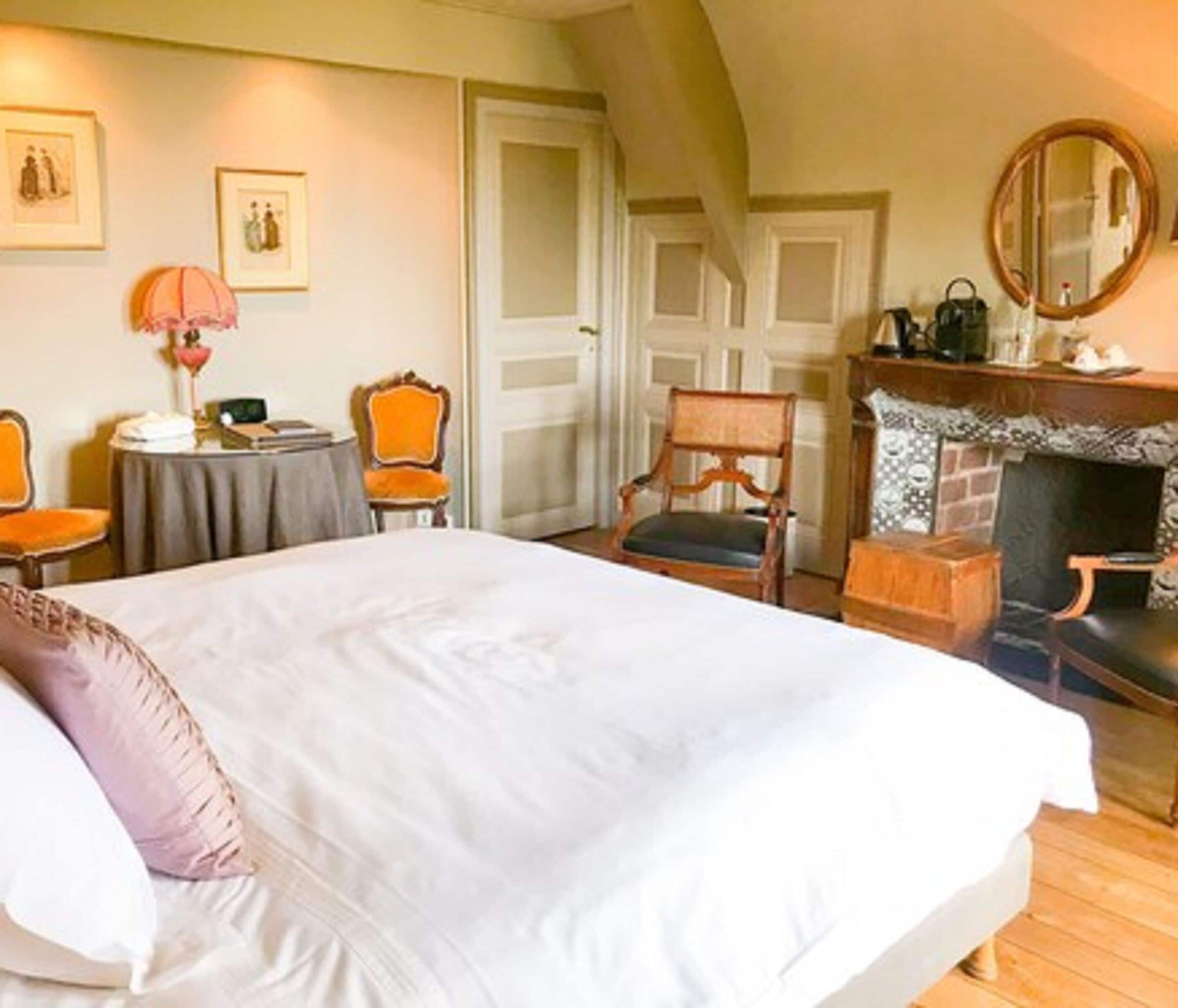 superior double room, sea view | pillow-top beds, in-room safe, individually decorated, blackout curtains