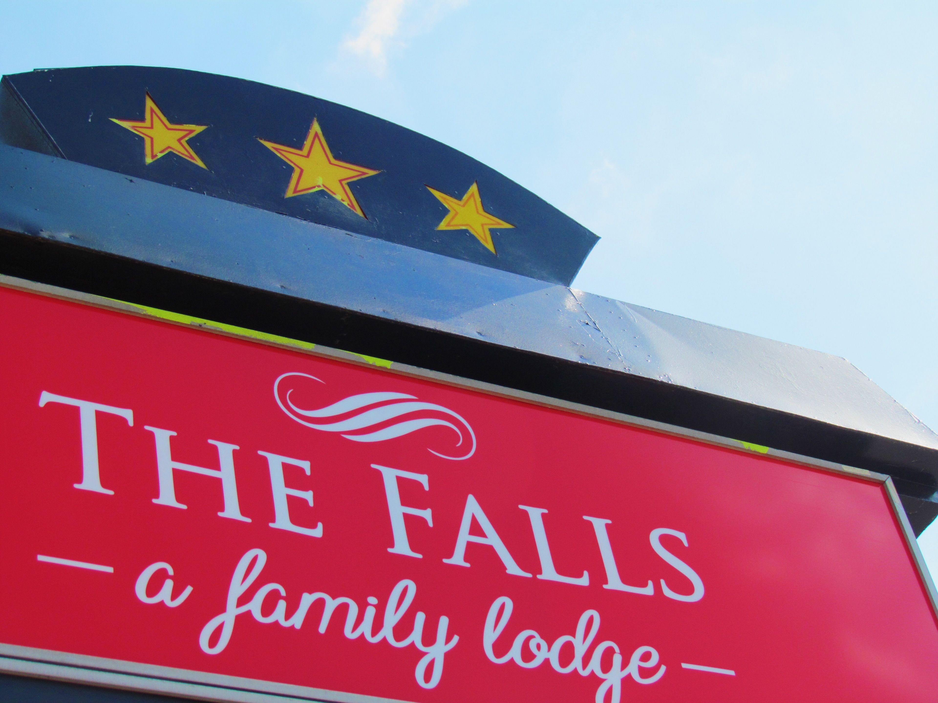 Foto - The Falls Family Lodge