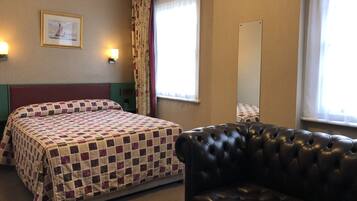 Superior Double Room | Blackout curtains, free cots/infant beds, free WiFi, bed sheets