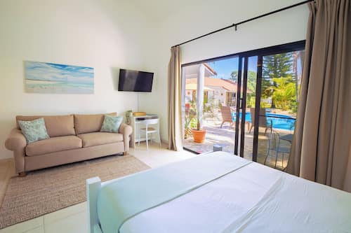 Pillowtop beds, minibar, in-room safe, individually decorated