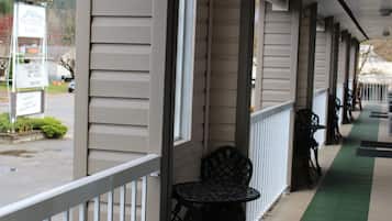 Standard Room | Balcony view