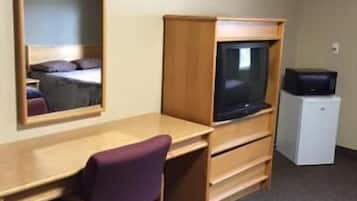 書桌、熨斗/熨衫板、免費 Wi-Fi、床單