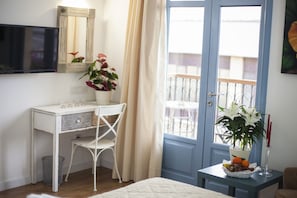 Studio Cao cấp, ban công | Két bảo mật tại phòng, phòng cách âm, bàn ủi/dụng cụ ủi quần áo
