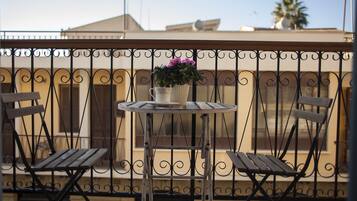 Estudi de luxe, balcó | Balcó