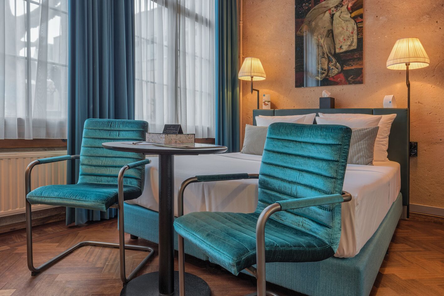 Luxe beddengoed, een kluis op de kamer, individueel gedecoreerd