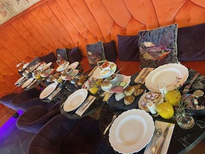 Se sirven desayunos 