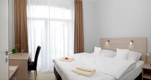 Premium bedding, in-room safe, free cots/infant beds, rollaway beds