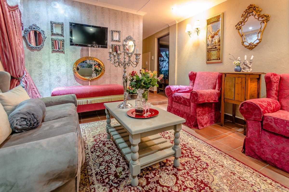 Ferienhaus | Hochwertige Bettwaren, Minibar, Zimmersafe, individuell dekoriert