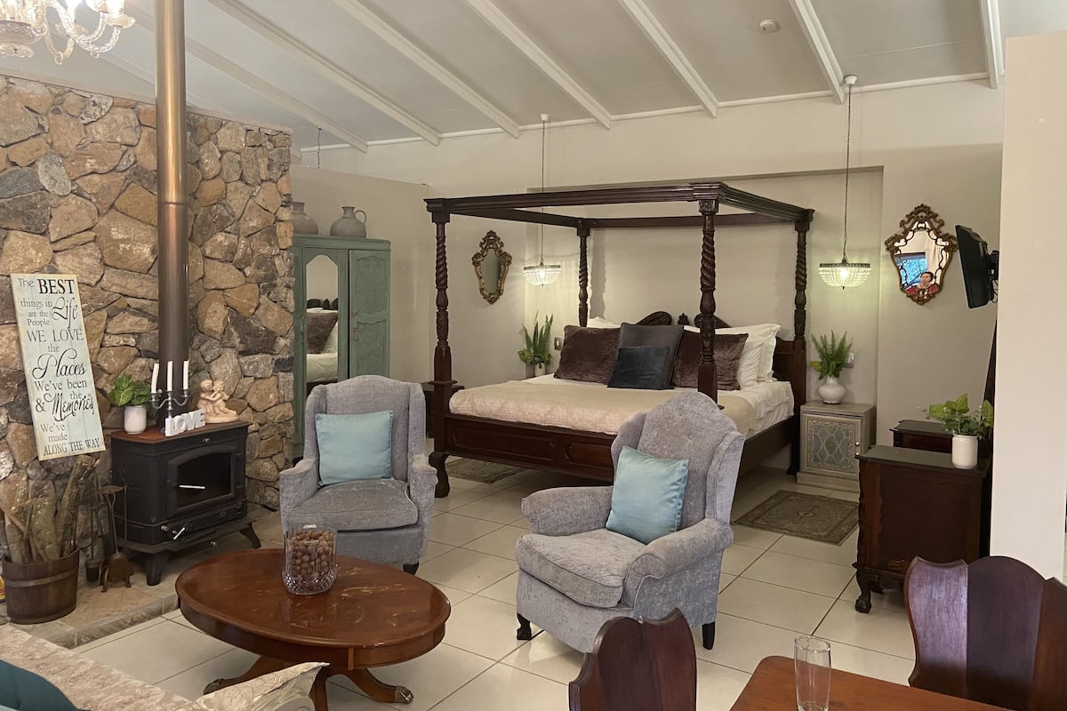 Romantisches Studio (Hampton) | Hochwertige Bettwaren, Minibar, Zimmersafe, individuell dekoriert