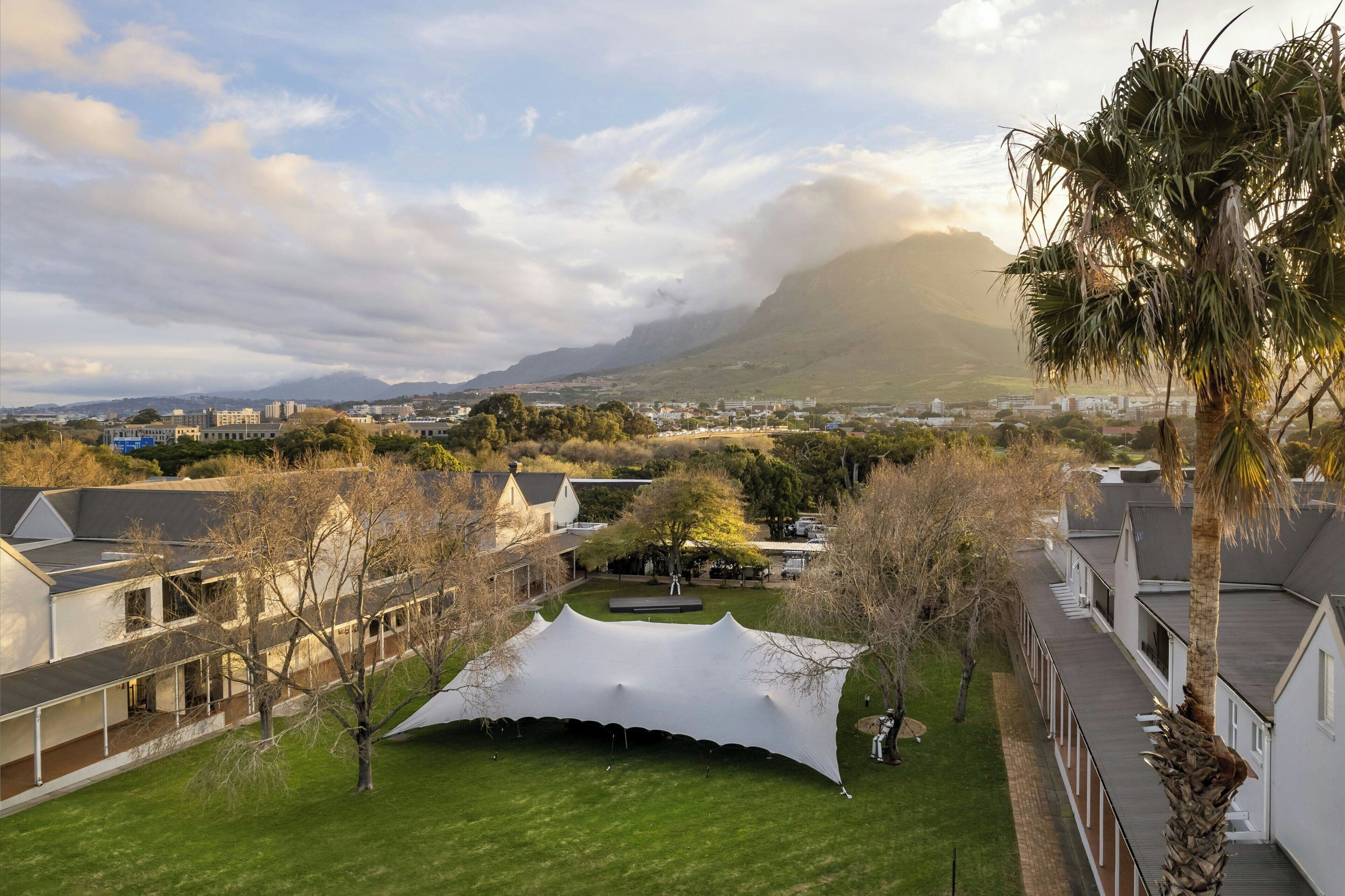 Photo - Protea Hotel by Marriott Cape Town Mowbray