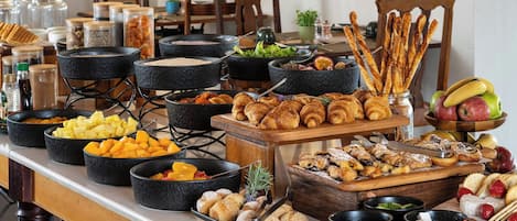 Dagelijks ontbijtbuffet (ZAR 195 per persoon)