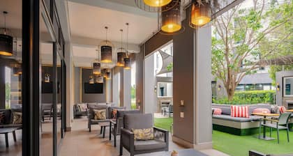 Protea Hotel Fire & Ice by Marriott Pretoria Menlyn