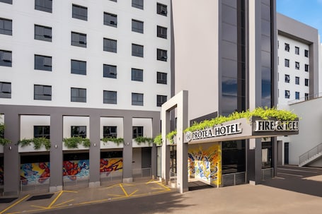 Exterior. Protea Hotel Fire & Ice by Marriott Pretoria Menlyn