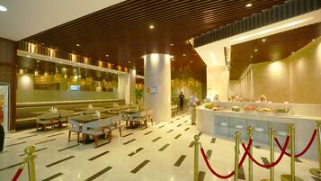 Inbegriffenes großes Frühstück