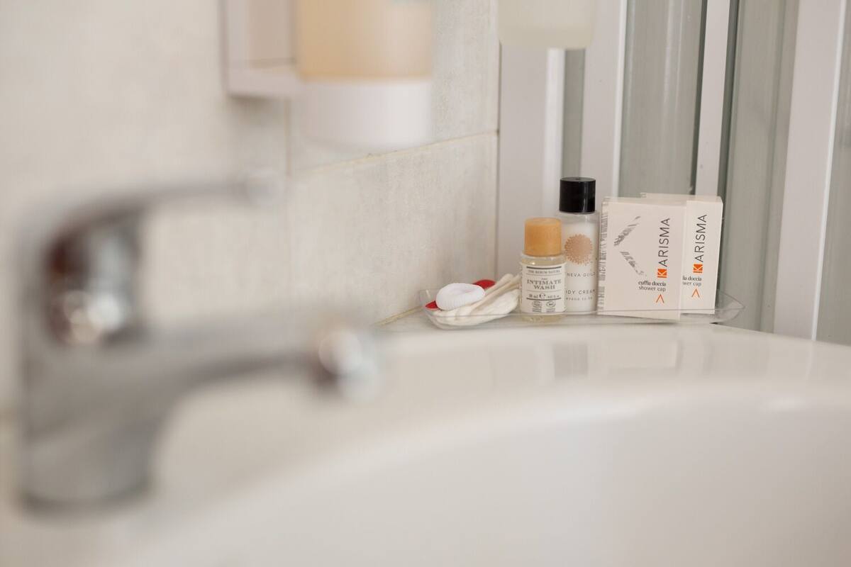 comfort double or twin room, sea view | room amenity