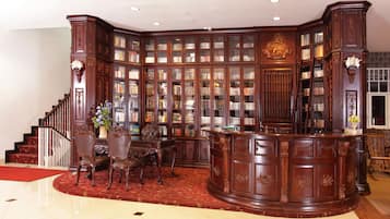 Pintu masuk interior