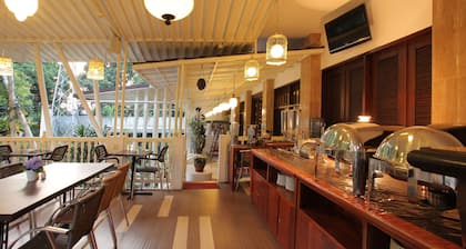The Victoria Luxurious Guesthouse