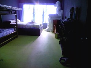 Familienzimmer, Gemeinschaftsbad