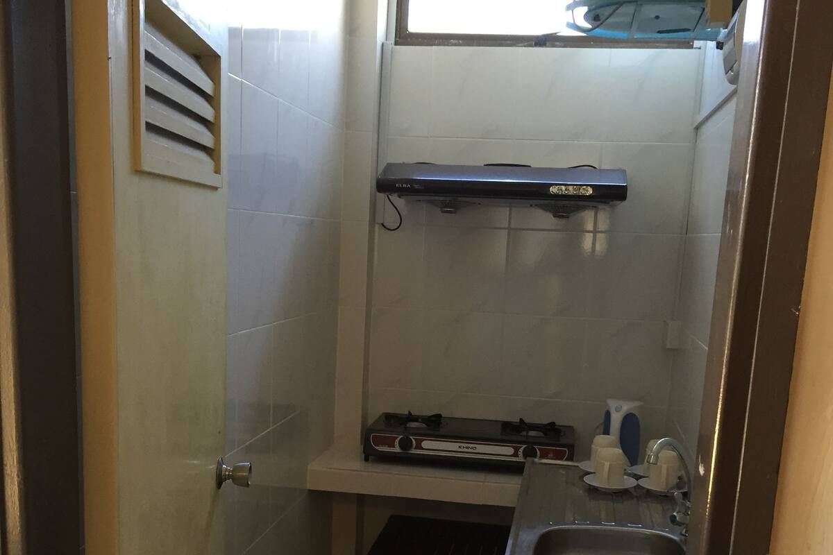Kamar Quadruple | Dapur pribadi | Mesin pembuat kopi/teh