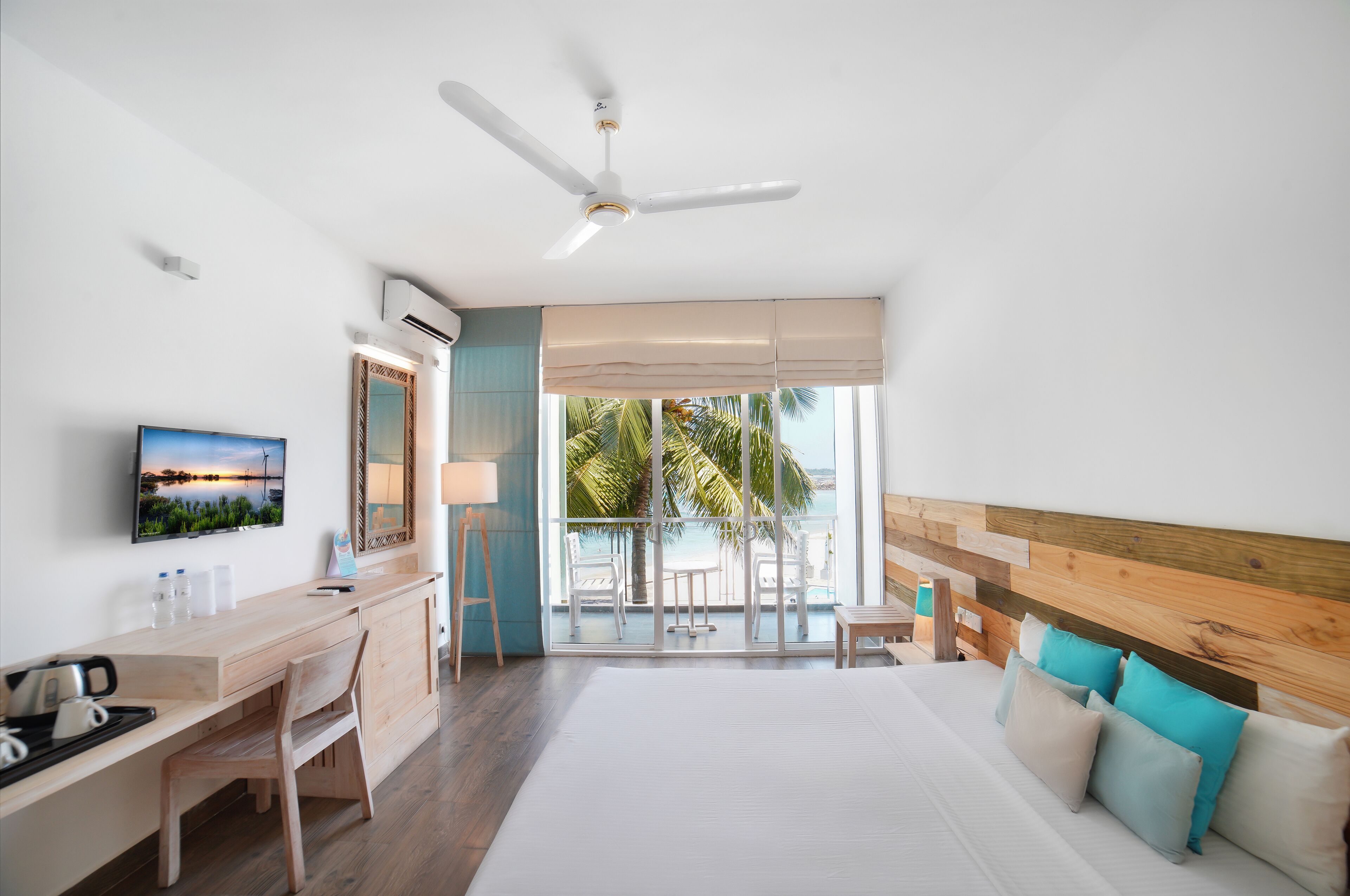 Phòng đôi Premium, 1 phòng ngủ | 1 phòng ngủ, minibar, trang bị nội thất với thiết kế riêng biệt, bàn 