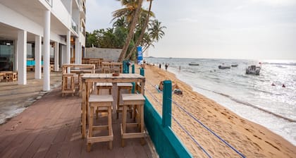 Hikkaduwa Beach Hotel