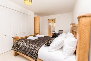 LÀgenhet - 2 sovrum (14/6 Albion Garden) | 2 sovrum, strykjÀrn/strykbrÀda och gratis wi-fi