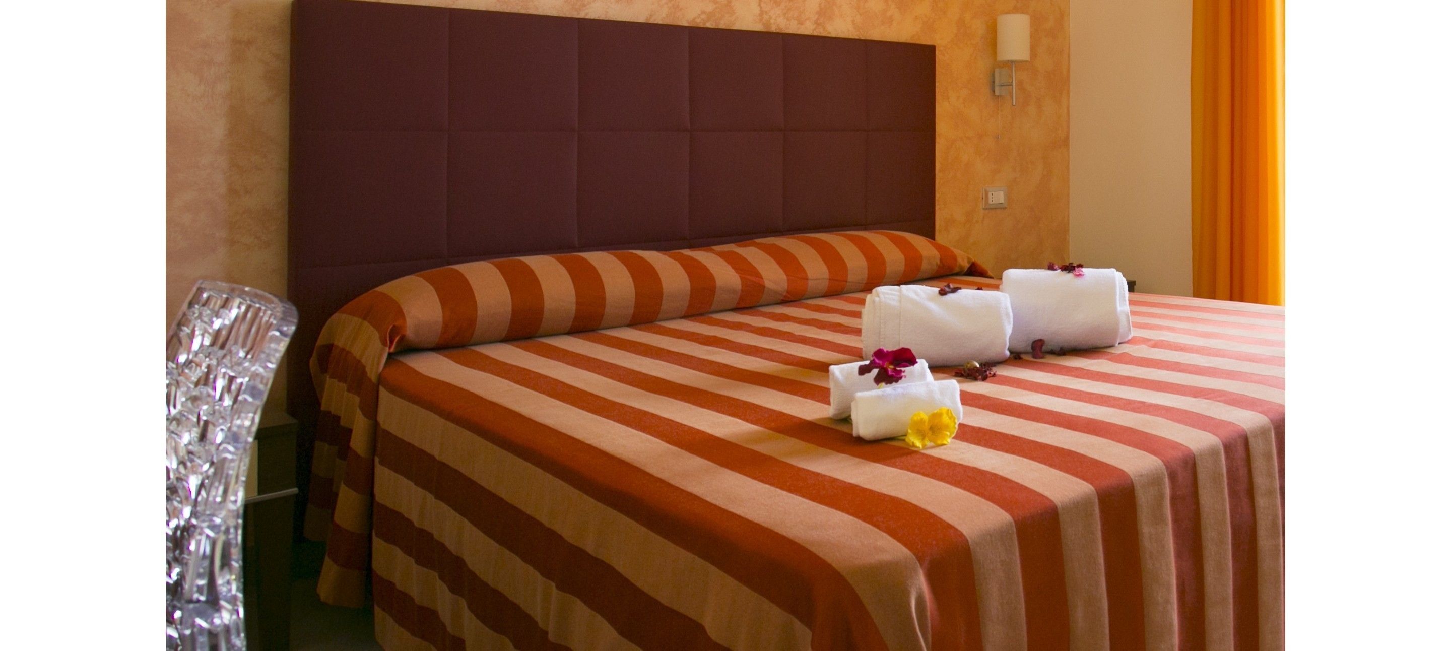 standard room | 1 bedroom, premium bedding, memory-foam beds, in-room safe