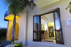 Majoituspaikan julkisivu