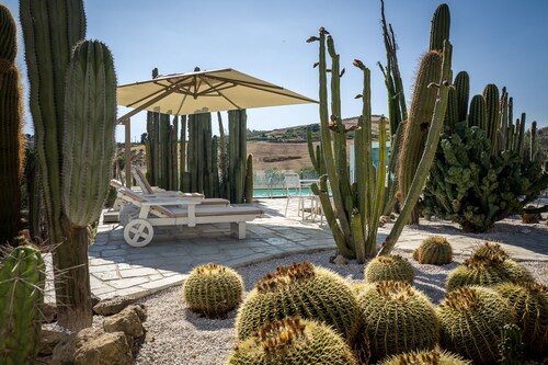Relais Garden Cactus B&B