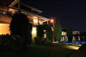 Halaman properti
