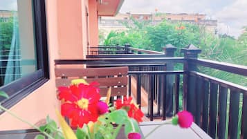 Habitación doble, balcón | Vista del balcón