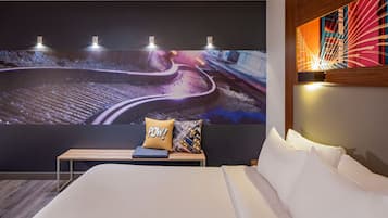 Hypo-allergenic bedding, down comforters, in-room safe, desk