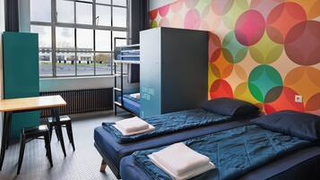 Family Quadruple Room, Private Bathroom | Free WiFi, bed sheets