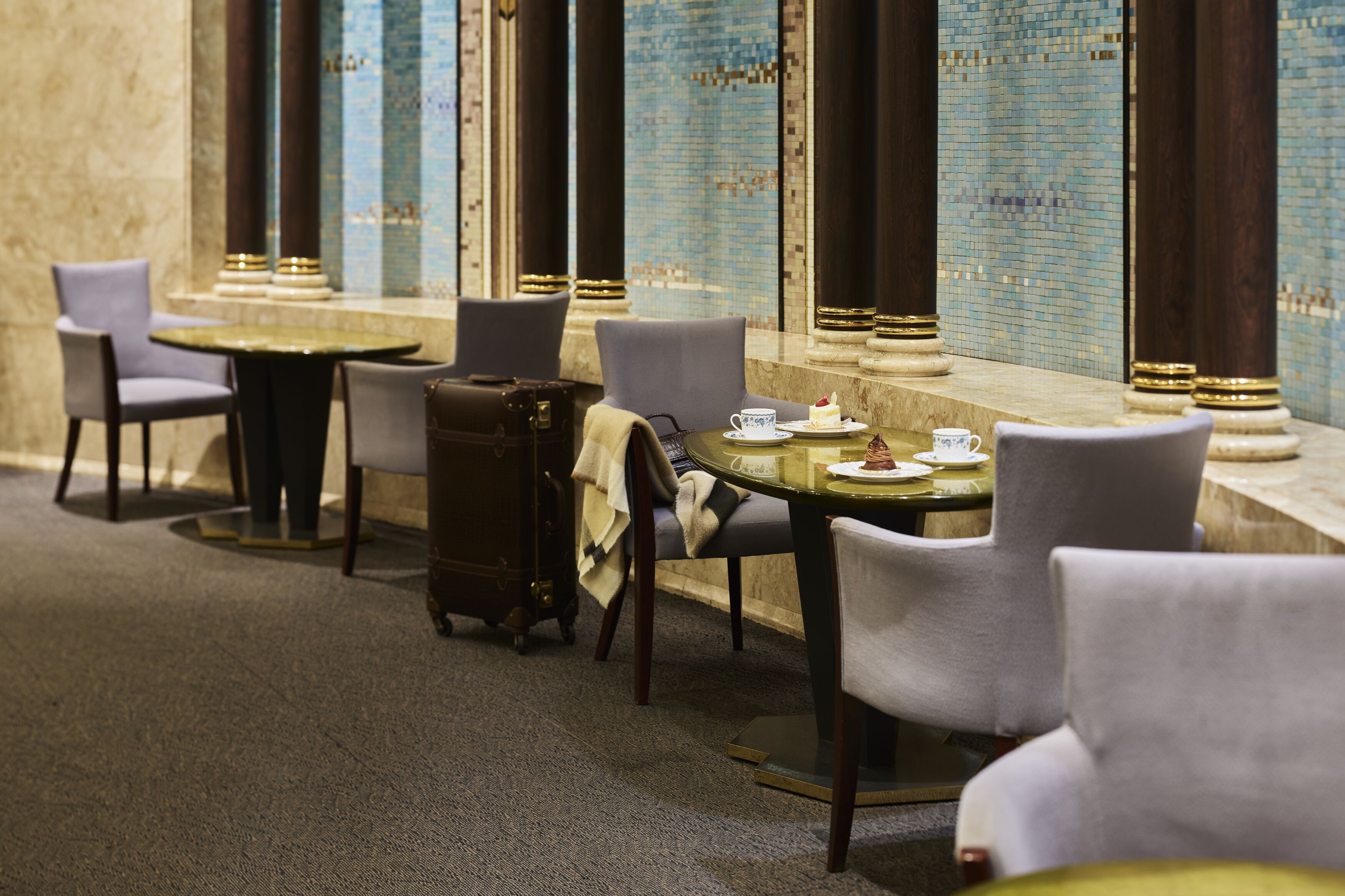 2 restaurants, breakfast, lunch, dinner served; japanese cuisine