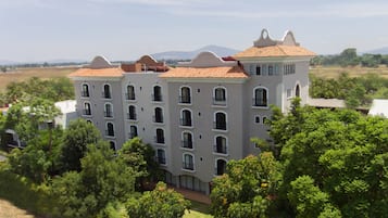 واجهة المنشأة