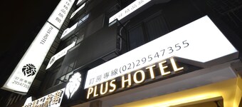 Plus Hotel