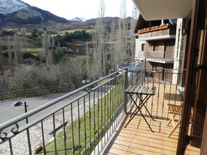 Apartment, 2 Bedrooms | Terrace/patio
