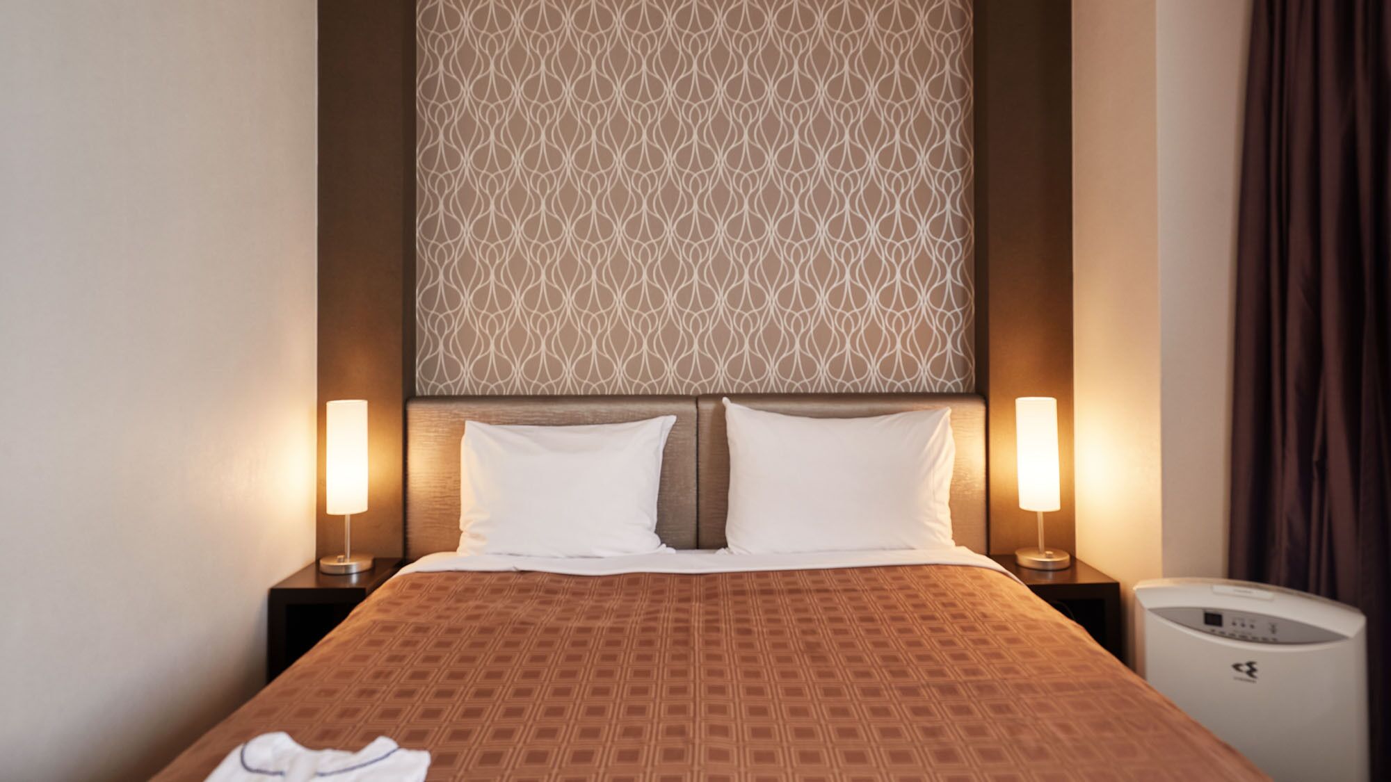 Premium bedding, individually furnished, desk, blackout curtains