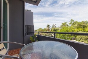 Balcony - Maria Room for Rent Hua Hin (Hua Hin)