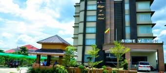 Shwe YĂš Mon Hotel