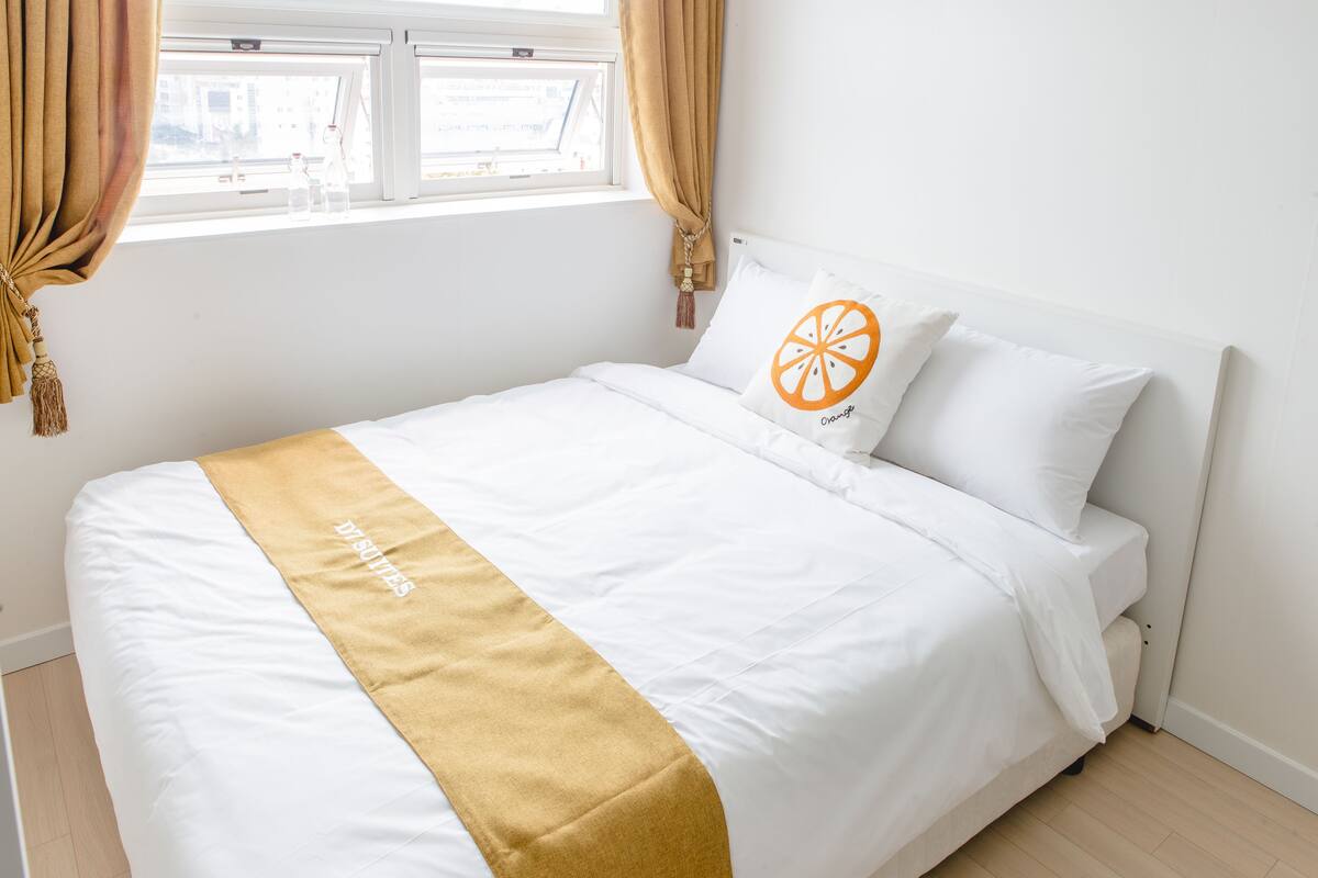 Deluxe Double Room | Desk, soundproofing, WiFi (free)