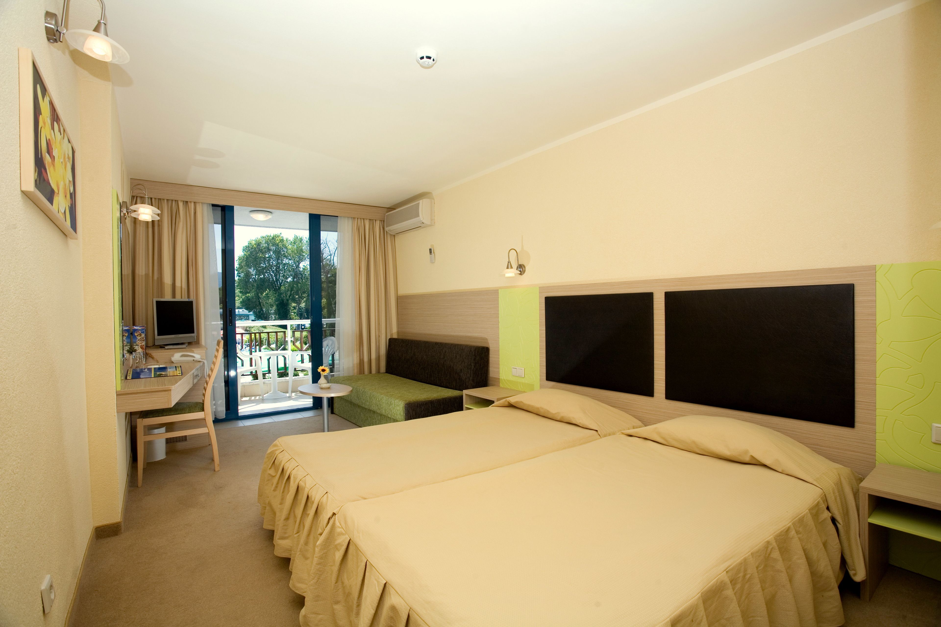 Photo - Hotel Slavuna