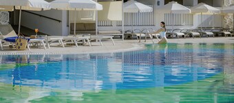 River Rock Hotel