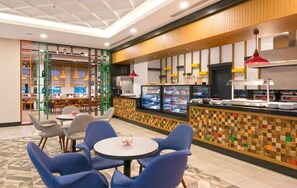 2 restaurants, breakfast, lunch, dinner served; international cuisine - Novum Garden Side - All Inclusive (Manavgat)