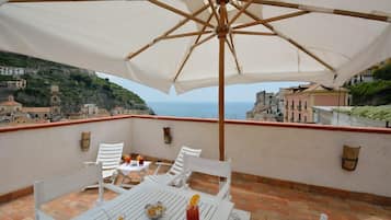 Apartment, 2 Bedrooms, Terrace, View | Terrace/patio