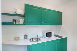 Apartment, 1 Bedroom | Free WiFi